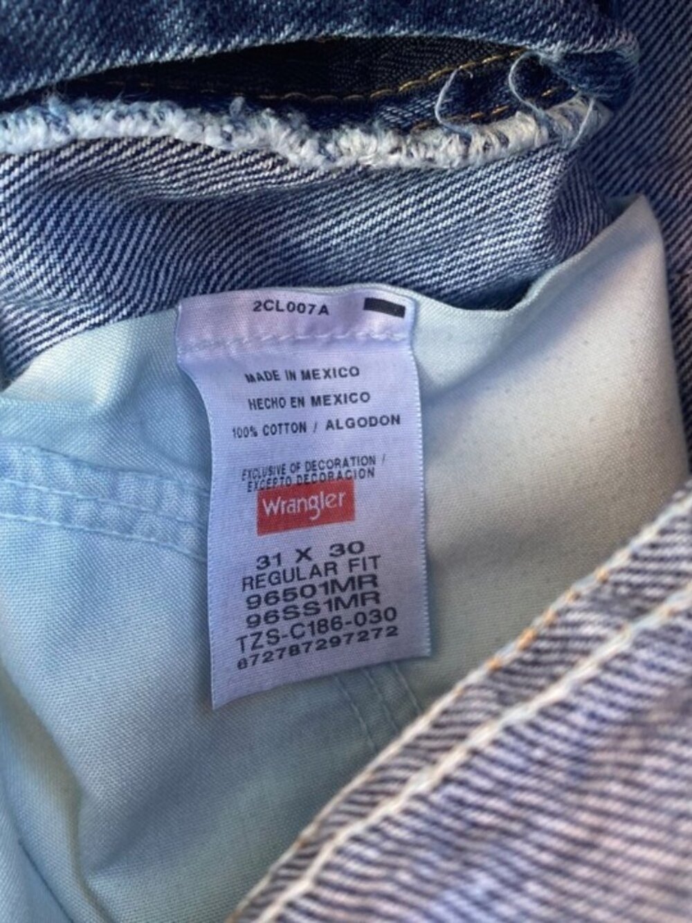 Wrangler Jeans Men's 5 pocket Regular Fit Premium Denim Blue Size 31 x 30 Cotton - Picture 8 of 8